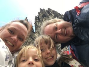 LOPHAN family at the impressive Cologne Cathedral.